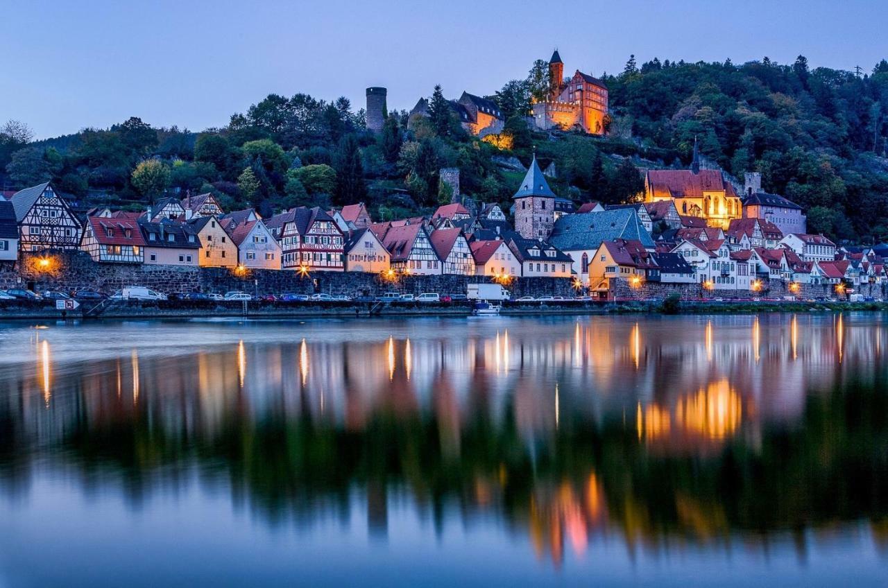 Natur Und Neckarblick Bei Heidelberg Hirschhorn Exterior photo